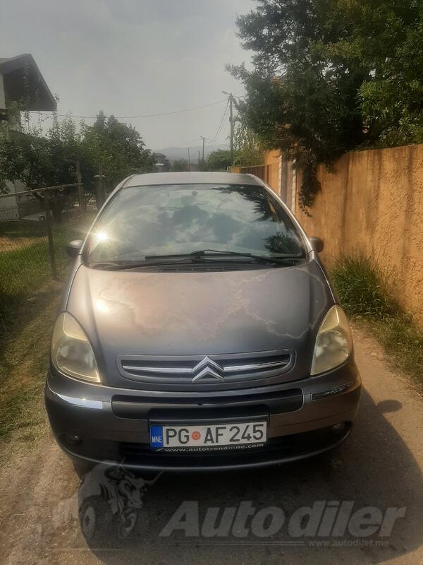 Citroen - Xsara Picasso - 1.6 benz