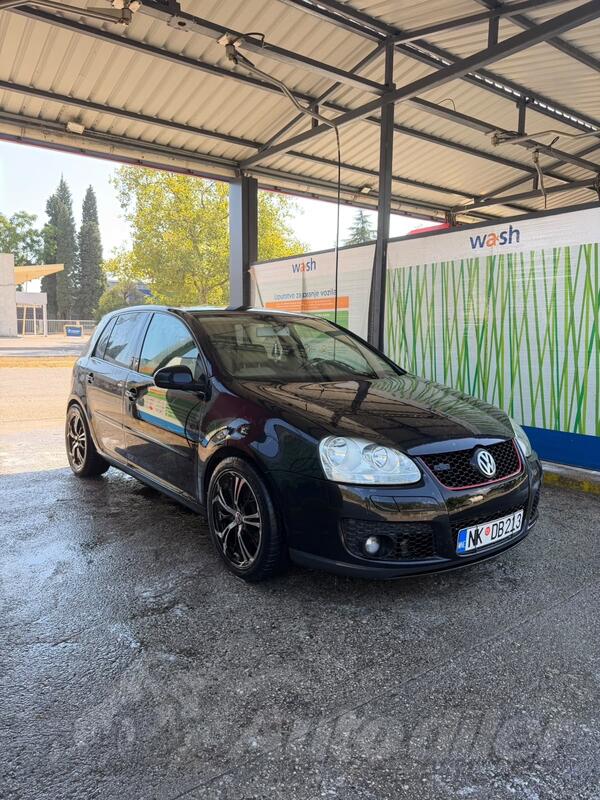 Volkswagen - Golf 5 - 1.9TDI