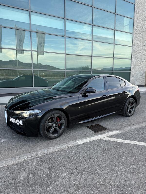 Alfa Romeo - Giulia - 2.2