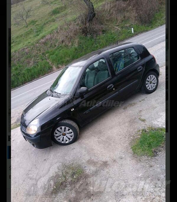 Renault - Clio - 1.5 DCI 60 kw 2005