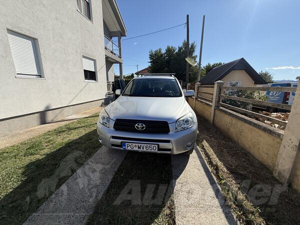 Toyota - RAV 4 - D4D