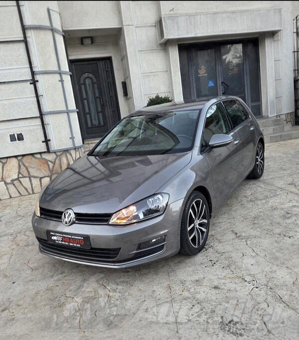 Volkswagen - Golf 7 - 1.6 TDI-DSG