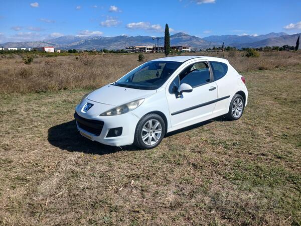 Peugeot - 207 - 1.4hdi