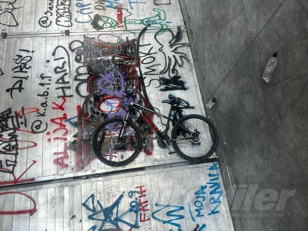 Cross - crolan