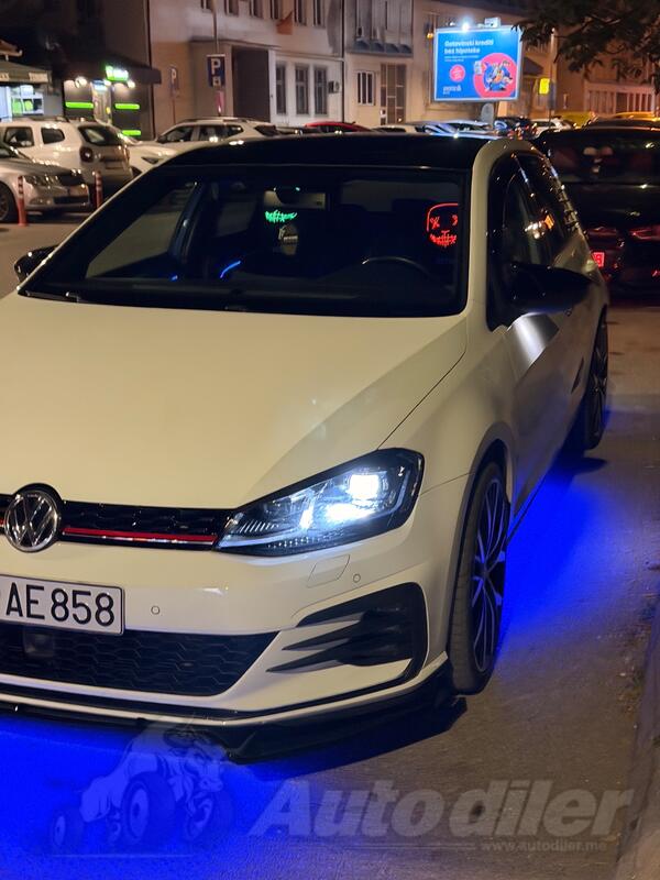 Volkswagen - Golf 7 - 1.6