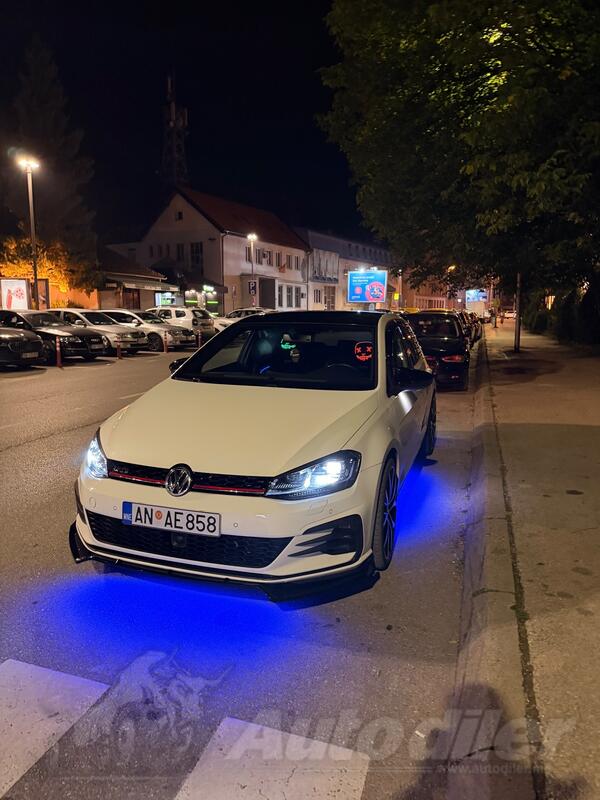 Volkswagen - Golf 7 - 1.6