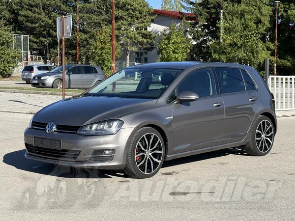 Volkswagen - Golf 7 - 1.6 Tdi