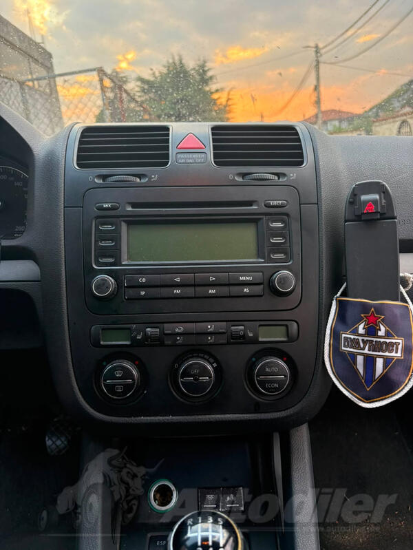 Volkswagen - Golf 5 - 1,9tdi