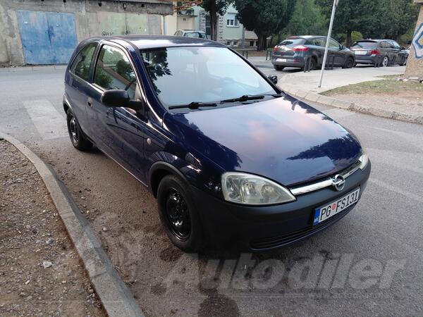 Opel - Corsa - 1.0