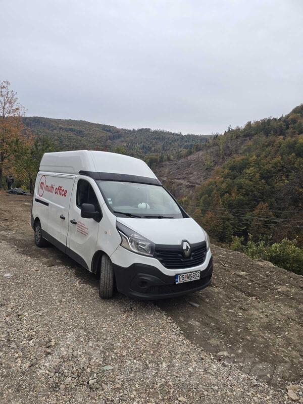 Renault - reno trafik