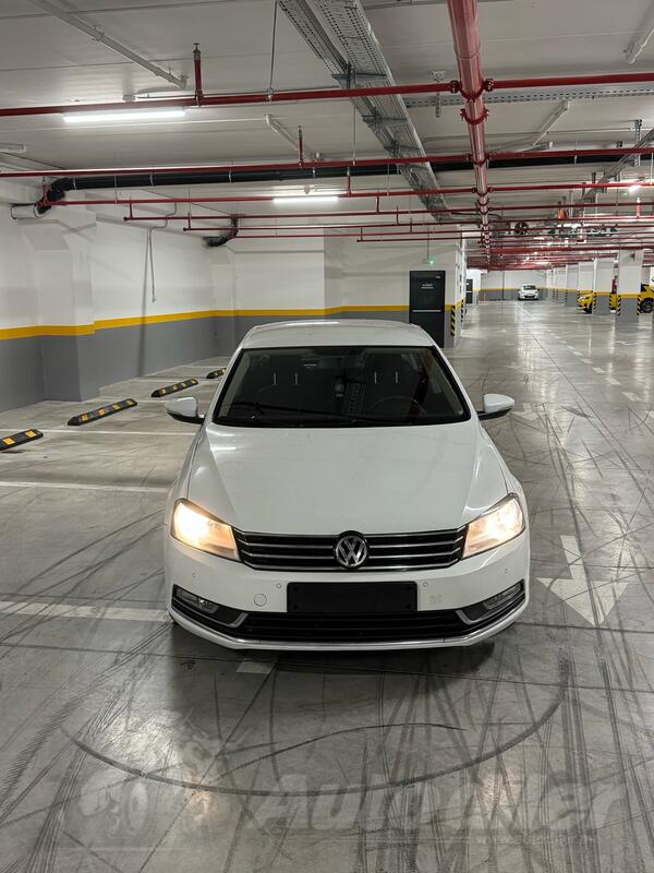 Volkswagen - Passat - 1.6 77kw