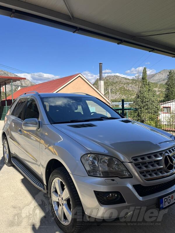 Mercedes Benz - ML 320 - 320 cdi 4 matic
