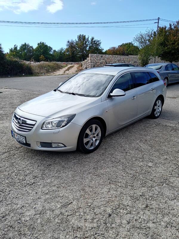 Opel - Insignia - 2.0 cdti