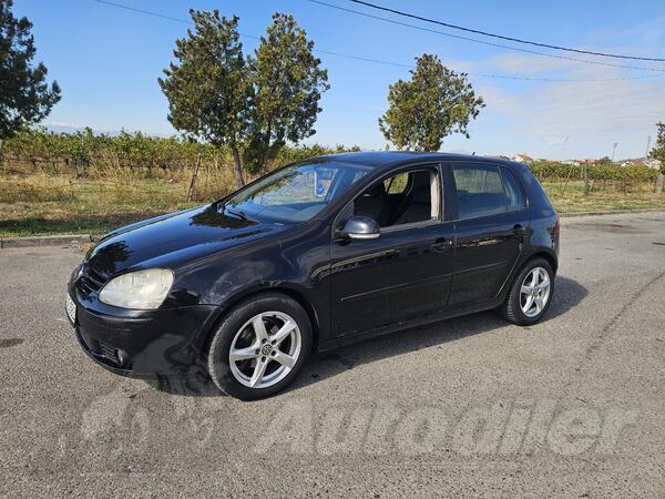 Volkswagen - Golf 5 - 1.9