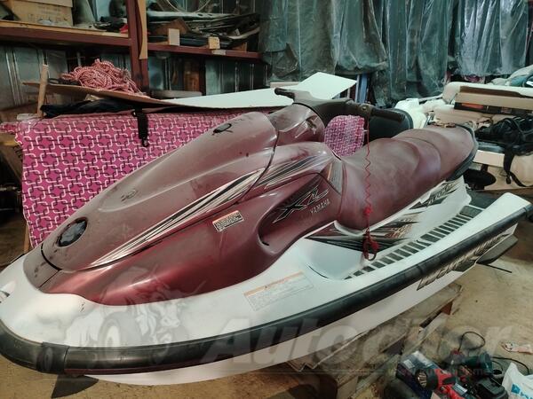 Yamaha - XL700