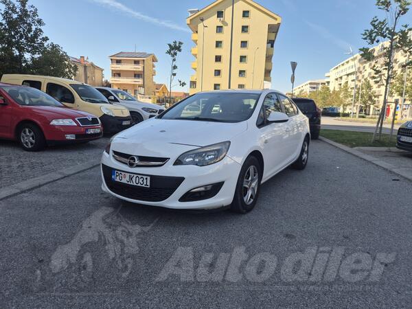 Opel - Astra - 1.6 DCI