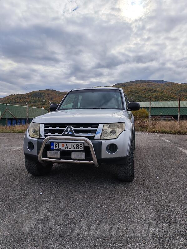 Mitsubishi - Pajero - 3.2 DI D