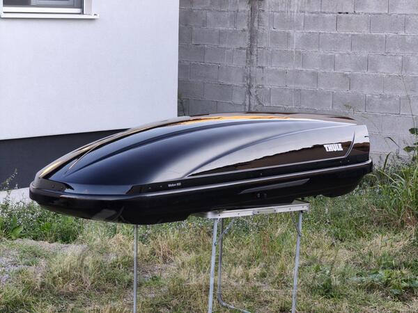 Roof racks, cargo boxes, tents, and roof platforms