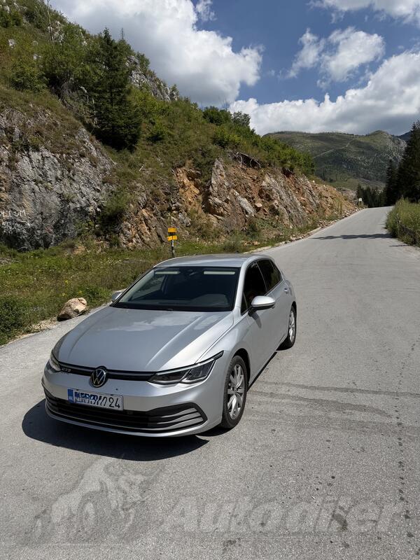 Volkswagen - Golf 8 - 2.0