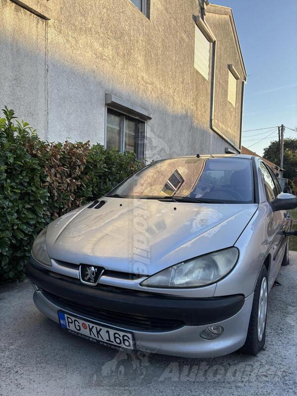 Peugeot - 206 - 1.6l 16V
