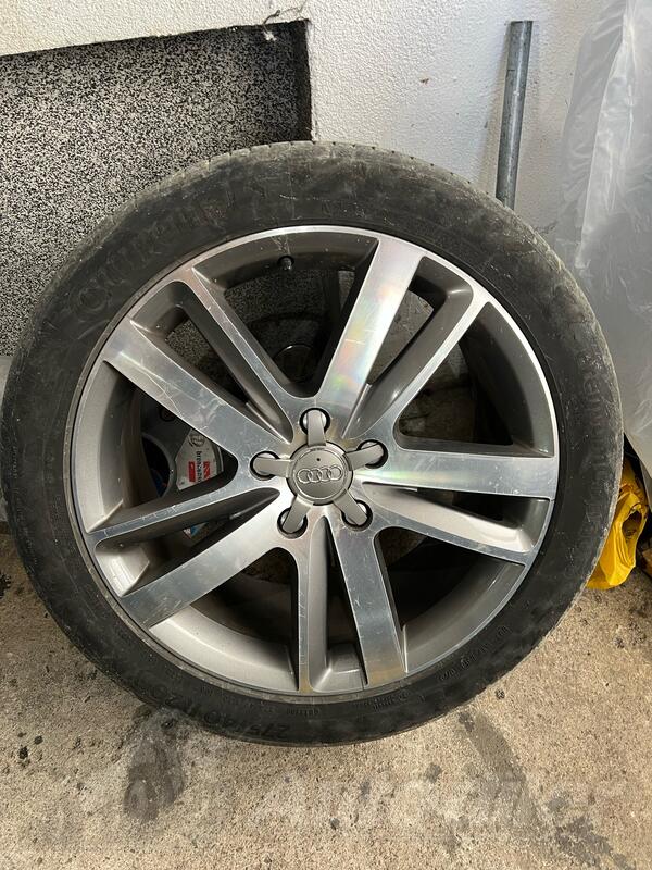 Fabričke rims and pireli tires