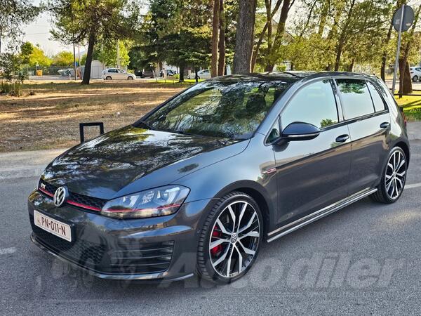 Volkswagen - Golf 7 - GTI - 2.0 TSI