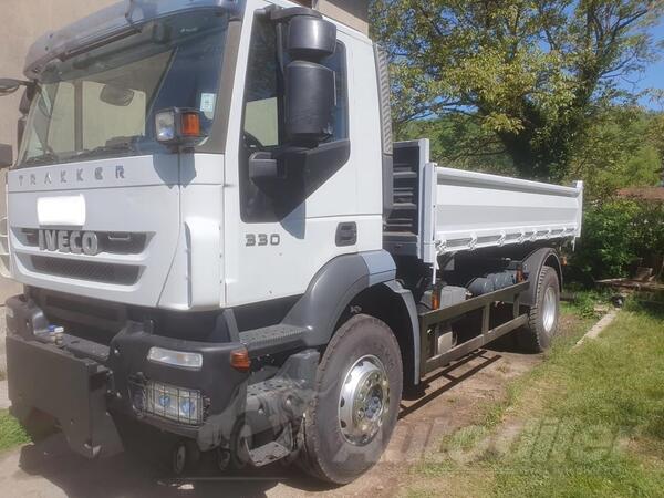Iveco - iveko 330