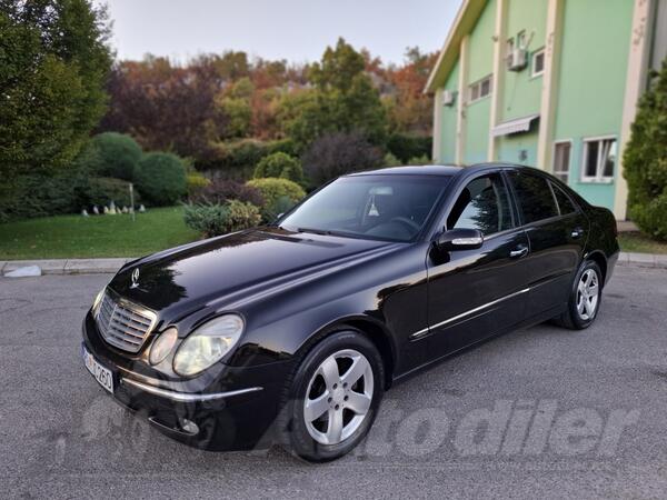 Mercedes Benz - E 220 - 220Cdi Automatik Elegance