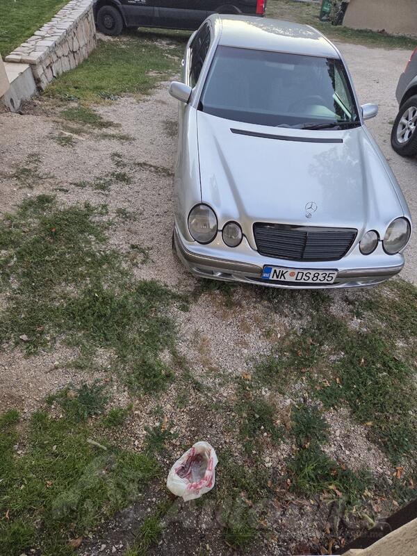 Mercedes Benz - E 320 - e 320 cdi