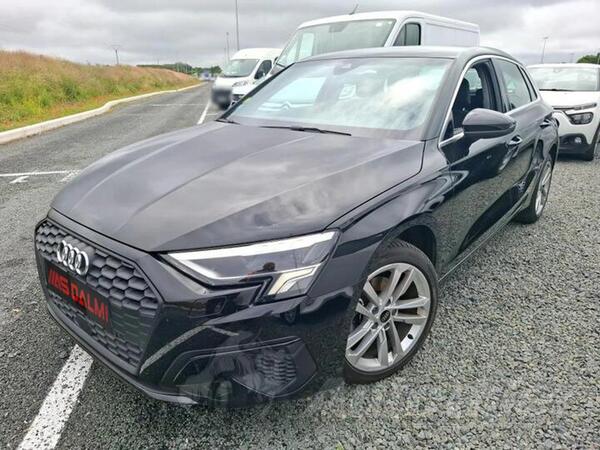 Audi - A3 - 2.0 TDI S-Tronic MATRIX LED VIRTUAL COCKPIT ACC-System Navigacija ParkAssist Navigaci...