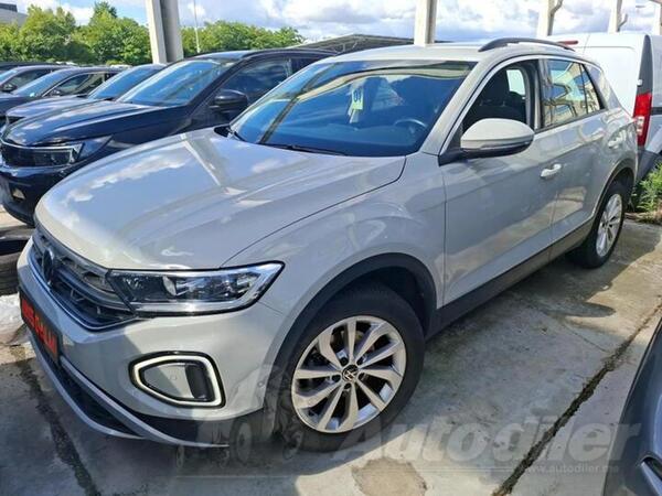 Volkswagen - T-Roc - 2.0 TDI FULL-LED VIRTUAL COCKPIT ACC-System Navigacija ParkAssist FACELIFT