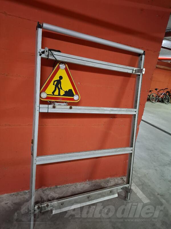 Roof racks, cargo boxes, tents, and roof platforms