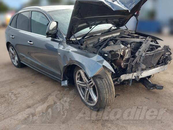 U djelovima Audi - Q5