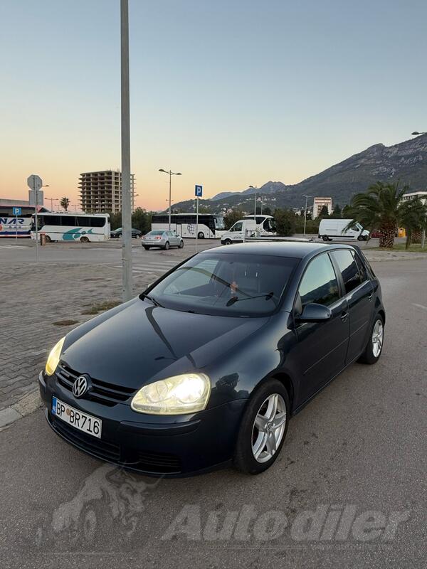 Volkswagen - Golf 5 - 1.9TDI