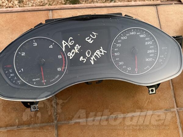 Instrument tabla za Automobile - Audi - A6    - 2012