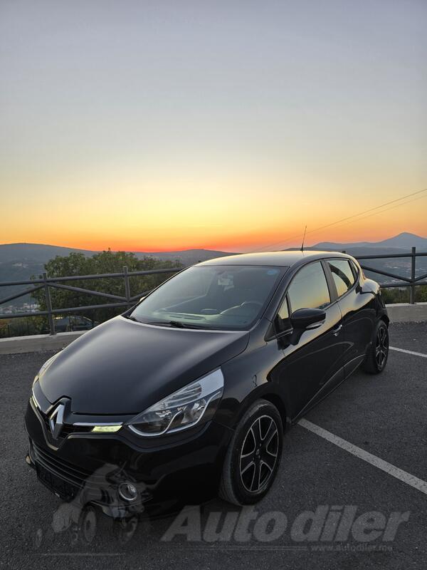 Renault - Clio - 1.5 dci