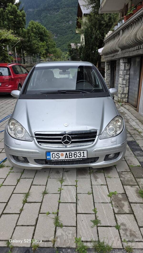 Mercedes Benz - A 200 - 200 CDI