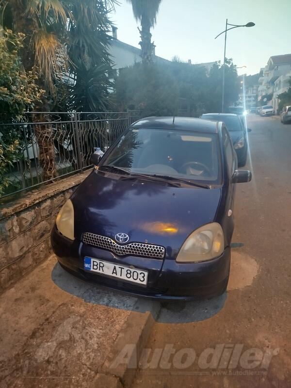 Toyota - Yaris - 1.0
