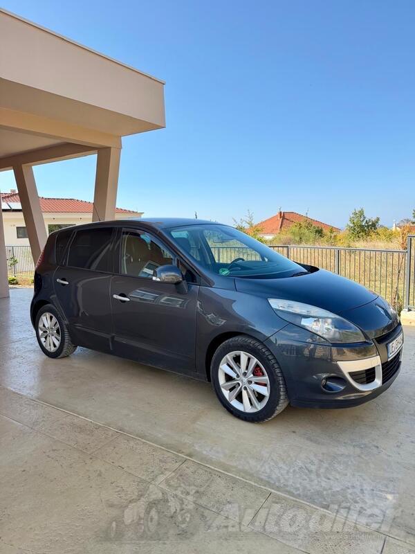 Renault - Scenic - 1.5 DCI