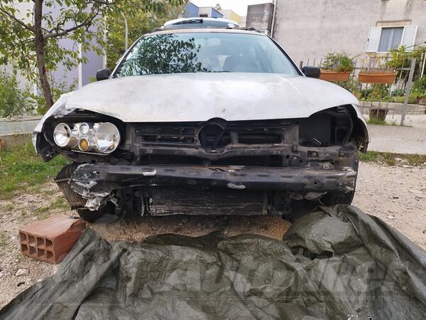 U djelovima Volkswagen - Golf 4 1.9 tdi