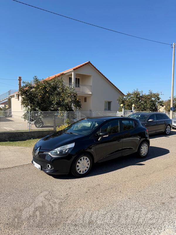 Renault - Clio - 1.5 DCI