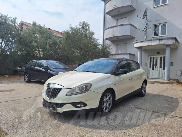 Lancia - Lybra - 1,9 JTD