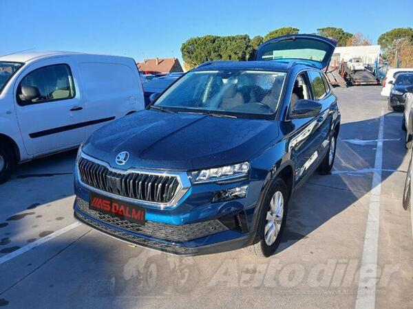 Škoda - Karoq - 2.0 TDI 4X4 150 KS -LED VIRTUAL COCKPIT ACC-System Navigacija Kamera 2xParktronic...