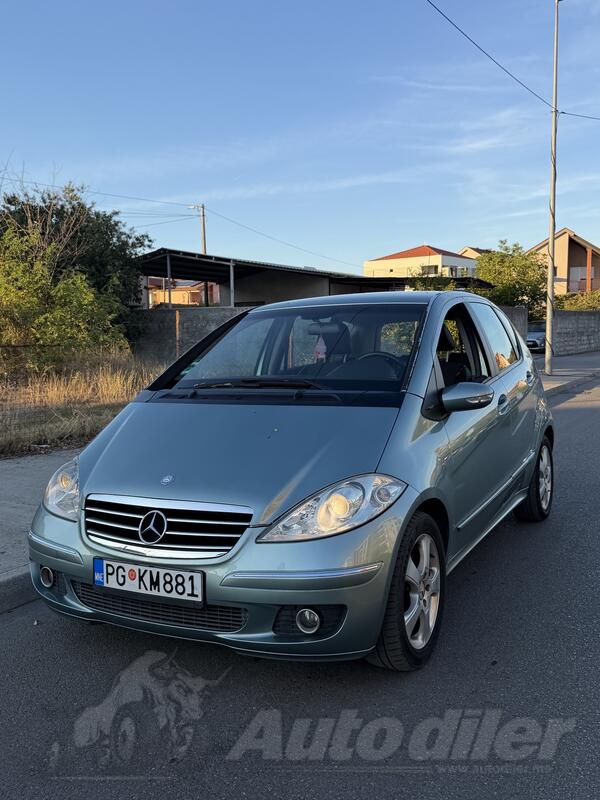 Mercedes Benz - A 180 - 2.0