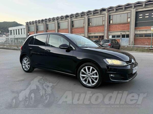 Volkswagen - Golf 7 - 2.0 Tdi.