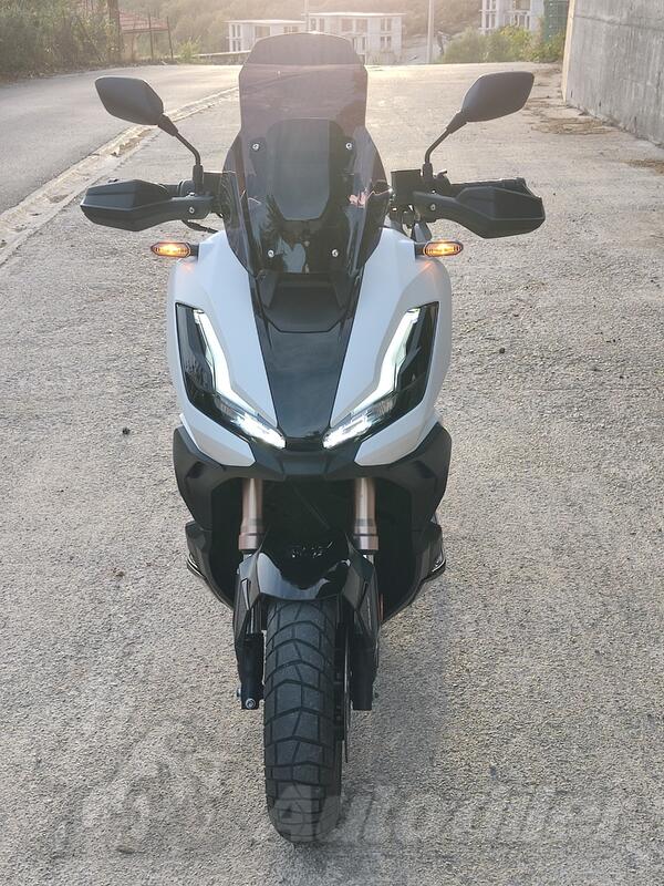 Honda - ADV 350A
