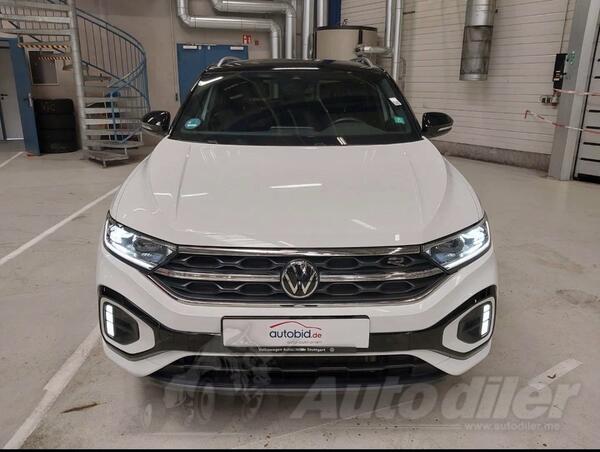Volkswagen - T-Roc - R-line//IQ-lights//150ks//5.2023.