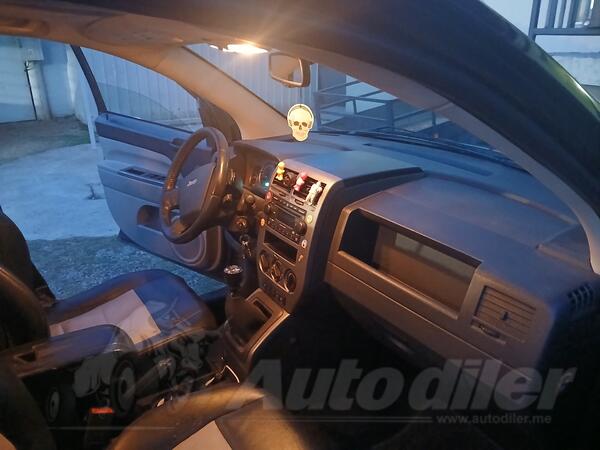 Jeep - Compass - 2,0 tdi