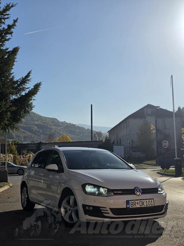 Volkswagen - Golf 7 - 1.6