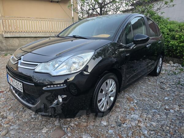 Citroen - C3 - 1.2benz